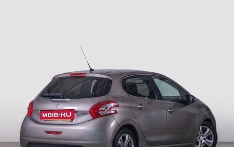 Peugeot 208 II, 2012 год, 749 000 рублей, 7 фотография