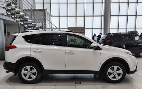 Toyota RAV4, 2014 год, 1 550 000 рублей, 5 фотография