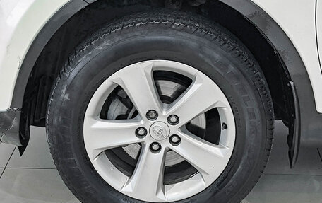 Toyota RAV4, 2014 год, 1 550 000 рублей, 22 фотография