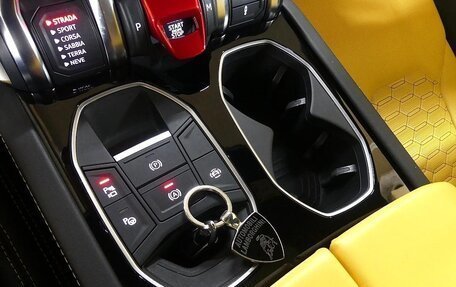 Lamborghini Urus I, 2021 год, 24 037 500 рублей, 18 фотография