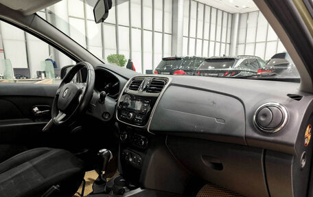 Renault Sandero II рестайлинг, 2016 год, 1 050 000 рублей, 15 фотография