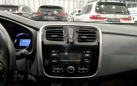 Renault Sandero II рестайлинг, 2016 год, 1 050 000 рублей, 19 фотография