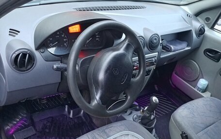 Renault Logan I, 2006 год, 180 000 рублей, 2 фотография