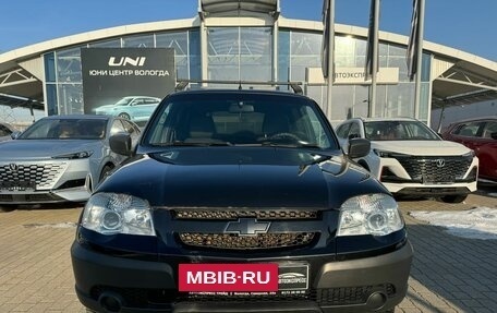 Chevrolet Niva I рестайлинг, 2018 год, 799 000 рублей, 2 фотография