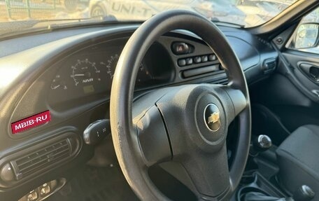 Chevrolet Niva I рестайлинг, 2018 год, 799 000 рублей, 10 фотография