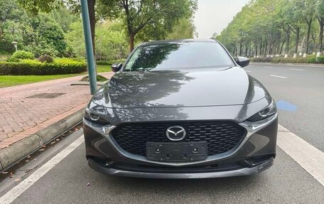 Mazda 3, 2022 год, 1 810 000 рублей, 2 фотография