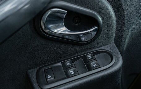 Renault Duster I рестайлинг, 2018 год, 1 158 000 рублей, 19 фотография