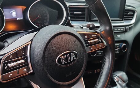 KIA cee'd III, 2019 год, 2 500 000 рублей, 18 фотография