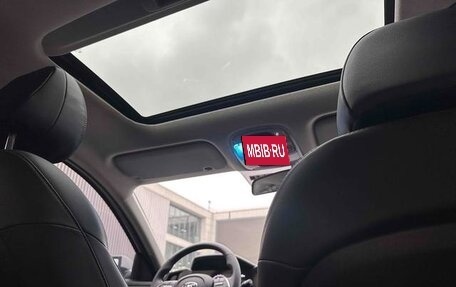 Hyundai Elantra, 2022 год, 1 400 000 рублей, 10 фотография