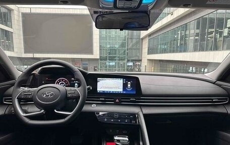 Hyundai Elantra, 2022 год, 1 400 000 рублей, 6 фотография