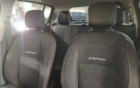 Renault Sandero II рестайлинг, 2015 год, 880 000 рублей, 10 фотография