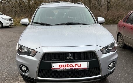Mitsubishi Outlander III рестайлинг 3, 2011 год, 1 200 000 рублей, 1 фотография