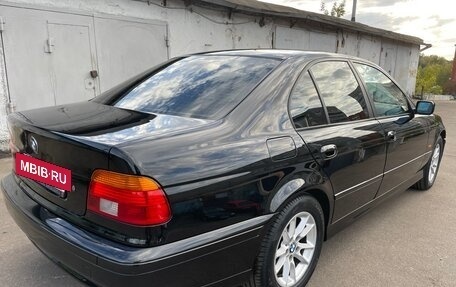 BMW 5 серия, 2002 год, 950 000 рублей, 2 фотография