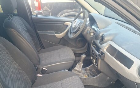 Renault Logan I, 2010 год, 400 000 рублей, 3 фотография