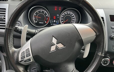 Mitsubishi Outlander III рестайлинг 3, 2011 год, 1 200 000 рублей, 8 фотография