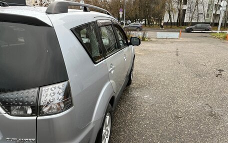 Mitsubishi Outlander III рестайлинг 3, 2011 год, 1 200 000 рублей, 4 фотография