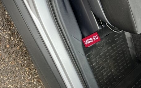 Mitsubishi Outlander III рестайлинг 3, 2011 год, 1 200 000 рублей, 15 фотография