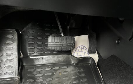 Mitsubishi Outlander III рестайлинг 3, 2011 год, 1 200 000 рублей, 17 фотография