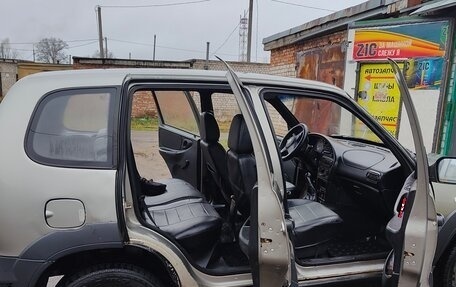 Chevrolet Niva I рестайлинг, 2011 год, 450 000 рублей, 13 фотография