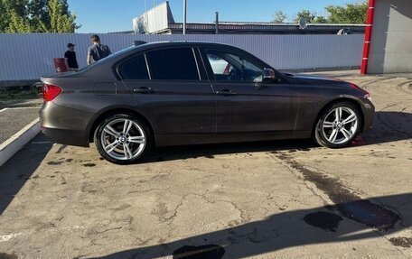 BMW 3 серия, 2013 год, 1 700 000 рублей, 4 фотография