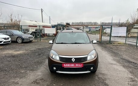 Renault Sandero I, 2014 год, 750 000 рублей, 2 фотография