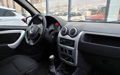 Renault Logan I, 2013 год, 360 000 рублей, 7 фотография