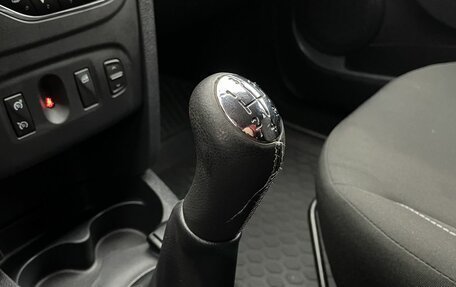 Renault Sandero II рестайлинг, 2018 год, 1 100 000 рублей, 17 фотография