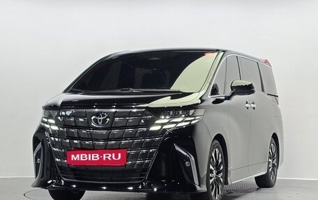 Toyota Alphard, 2024 год, 14 790 000 рублей, 2 фотография