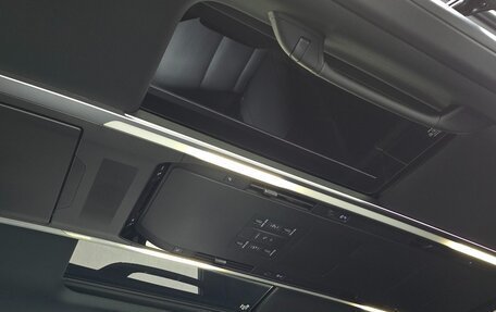 Toyota Alphard, 2024 год, 14 790 000 рублей, 18 фотография