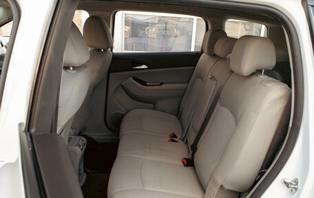 Chevrolet Orlando I, 2014 год, 1 075 000 рублей, 16 фотография