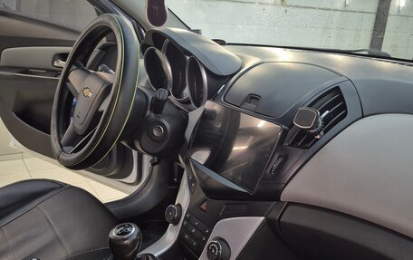 Chevrolet Cruze II, 2015 год, 850 000 рублей, 25 фотография