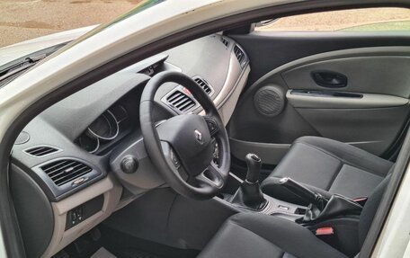 Renault Megane III, 2010 год, 380 000 рублей, 11 фотография