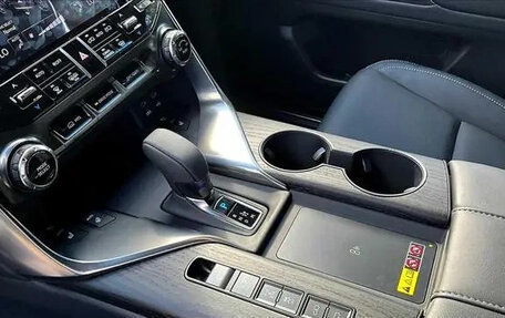 Lexus LX, 2025 год, 19 724 724 рублей, 9 фотография