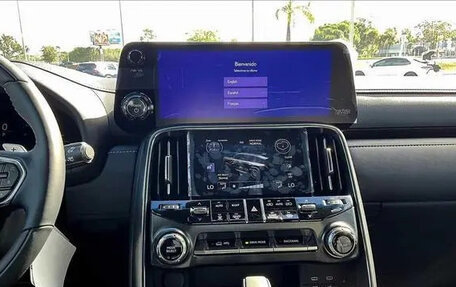 Lexus LX, 2025 год, 19 724 724 рублей, 8 фотография