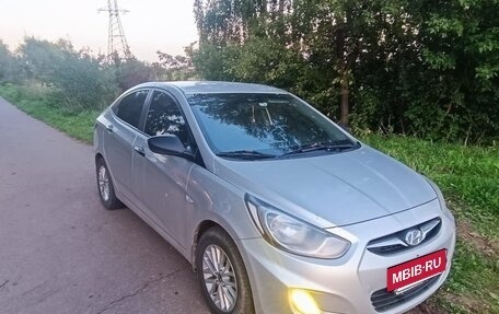 Hyundai Solaris II рестайлинг, 2014 год, 550 000 рублей, 3 фотография