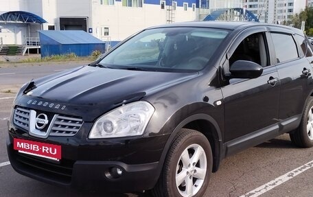 Nissan Qashqai, 2008 год, 850 000 рублей, 2 фотография