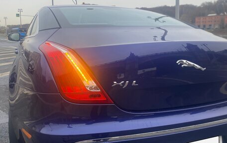 Jaguar XJ IV (X351), 2010 год, 3 500 000 рублей, 2 фотография