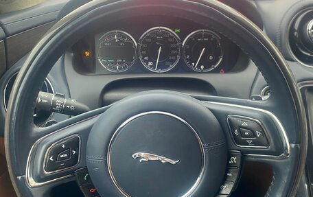 Jaguar XJ IV (X351), 2010 год, 3 500 000 рублей, 7 фотография