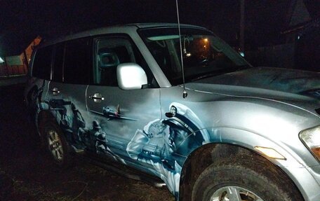 Mitsubishi Montero III, 2002 год, 1 000 000 рублей, 3 фотография