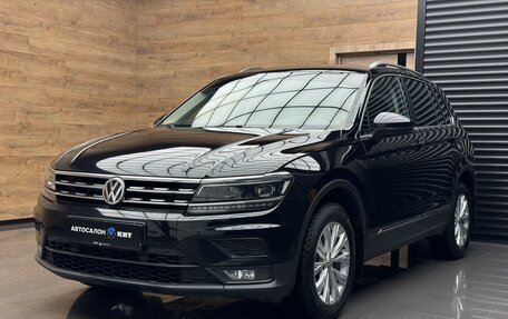 Volkswagen Tiguan II, 2017 год, 2 199 000 рублей, 1 фотография