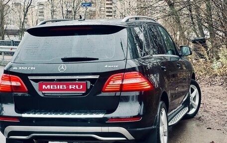 Mercedes-Benz M-Класс, 2013 год, 1 990 000 рублей, 2 фотография