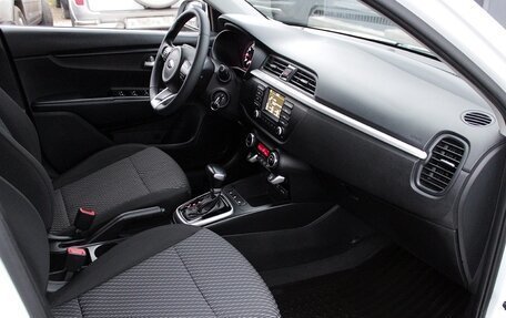 KIA Rio IV, 2017 год, 1 345 000 рублей, 10 фотография