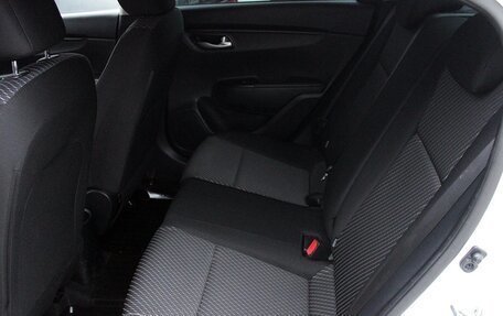 KIA Rio IV, 2017 год, 1 345 000 рублей, 12 фотография