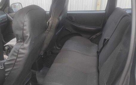 Chevrolet Niva I рестайлинг, 2011 год, 850 000 рублей, 6 фотография