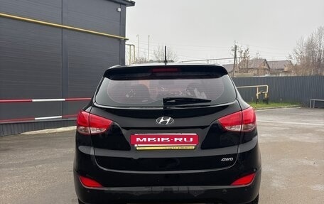 Hyundai Tucson III, 2011 год, 1 050 000 рублей, 6 фотография
