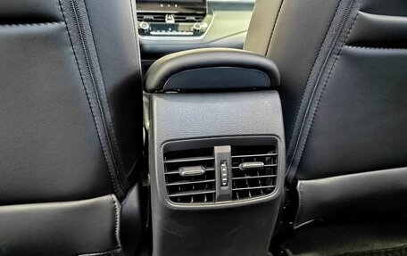 Toyota Corolla, 2023 год, 3 290 000 рублей, 18 фотография