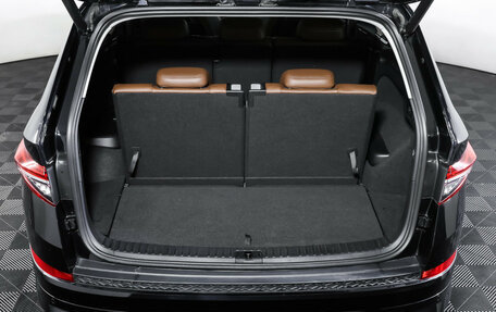 Skoda Kodiaq I, 2023 год, 4 490 000 рублей, 10 фотография