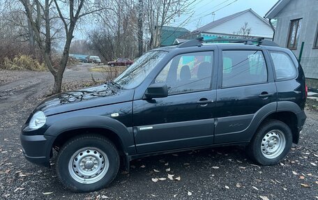 Chevrolet Niva I рестайлинг, 2013 год, 650 000 рублей, 3 фотография
