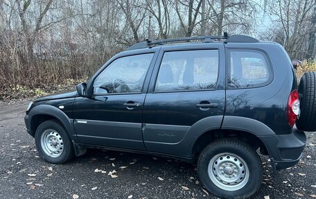 Chevrolet Niva I рестайлинг, 2013 год, 650 000 рублей, 4 фотография