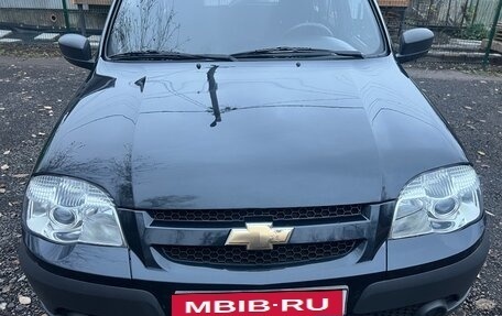 Chevrolet Niva I рестайлинг, 2013 год, 650 000 рублей, 13 фотография